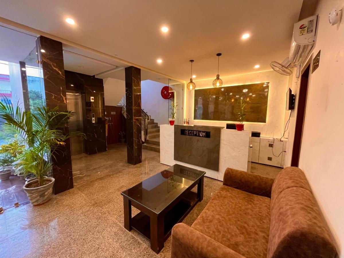 Hotel The Pacific Grand, Haridwār Екстериор снимка